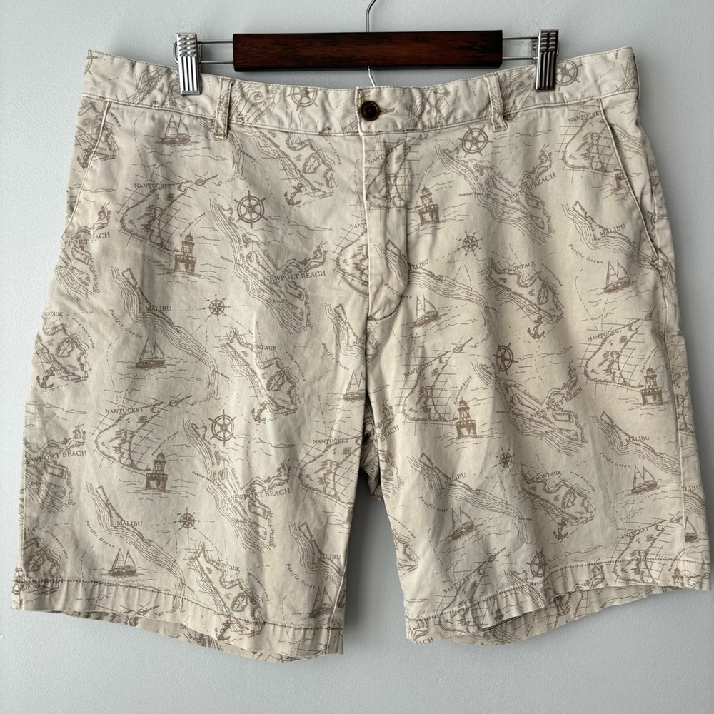 Faherty Cream and Brown Map Print Men's Flat Front Shorts